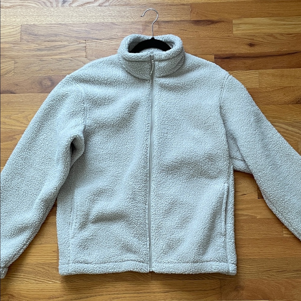 Uniqlo Cream Fleece Jacket